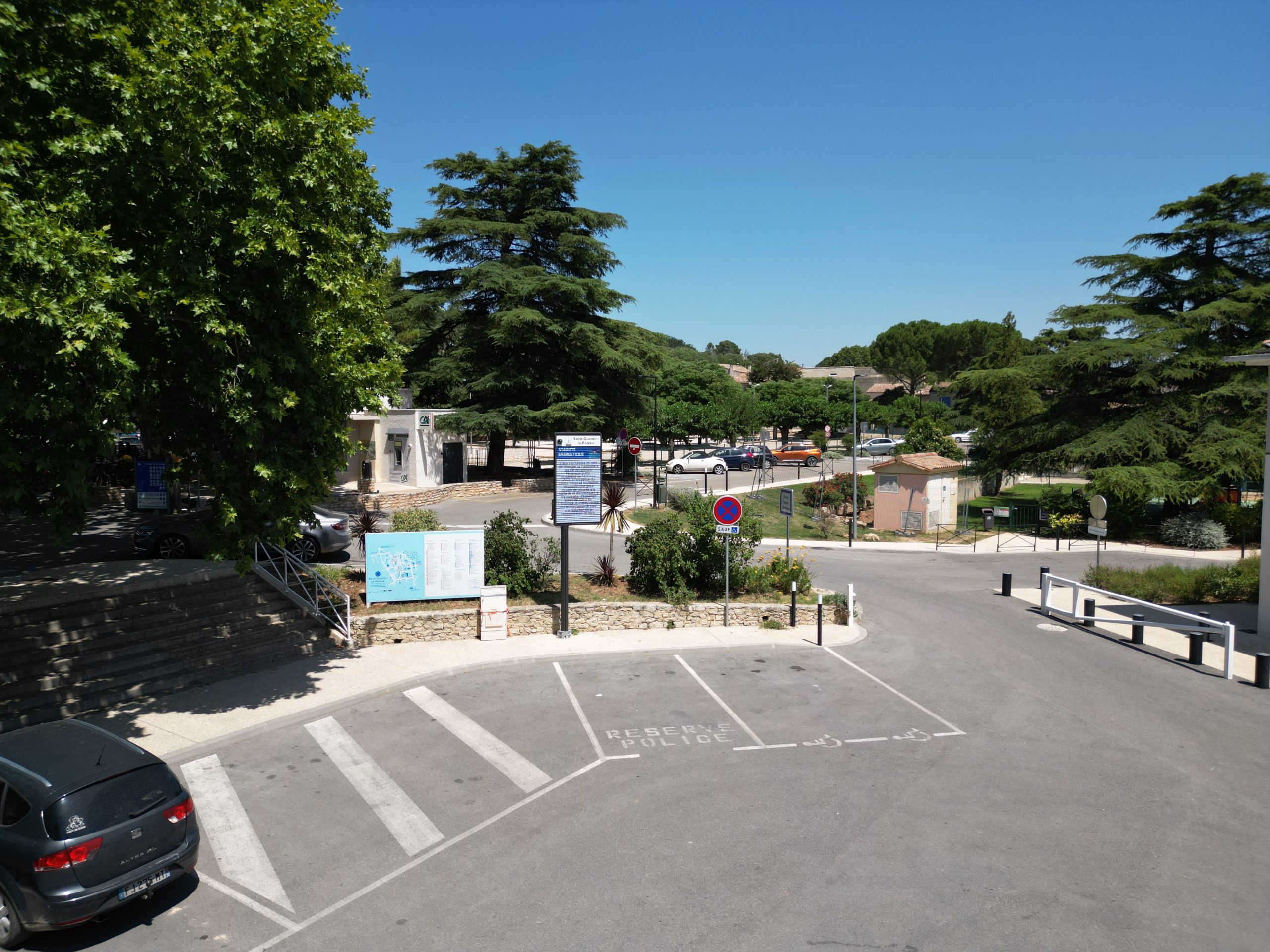 ST QUENTIN LA POTERIE