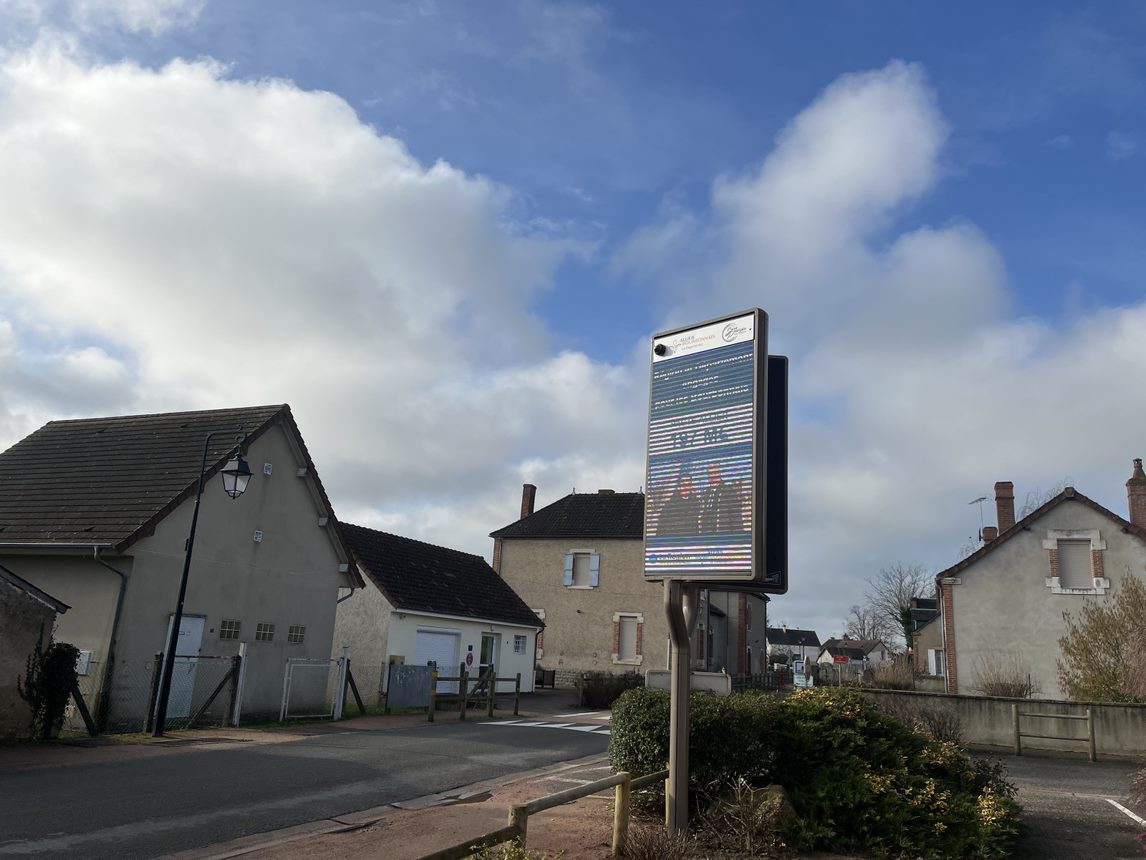 ecran saint-pourçain-sur-besbres